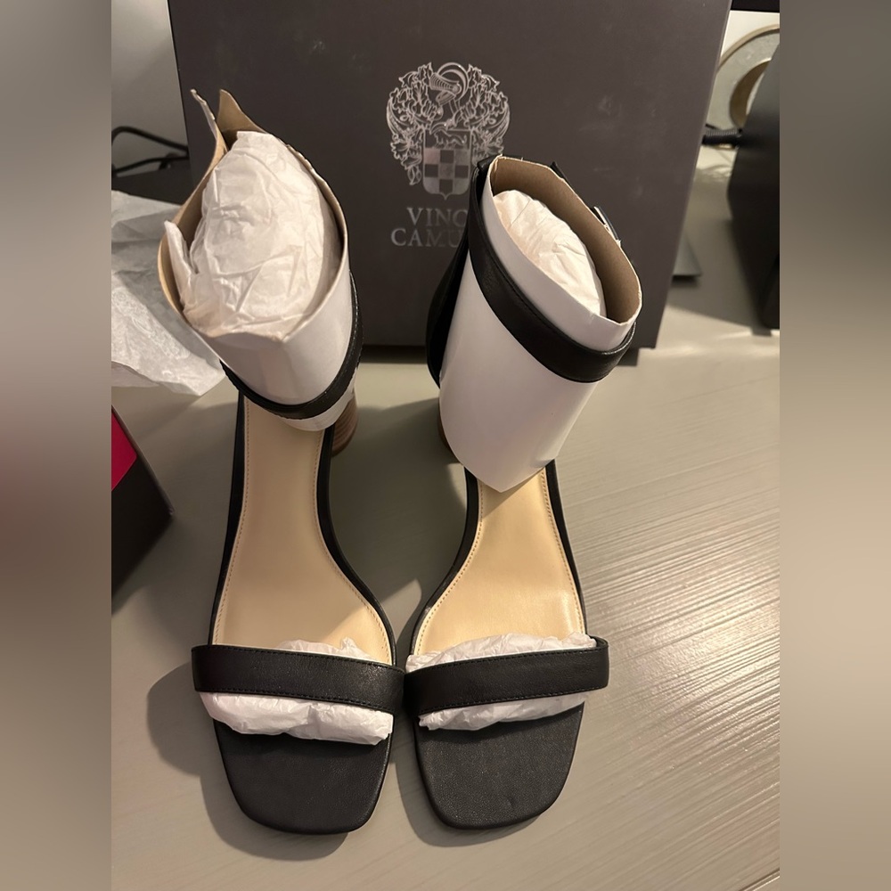 Vince Camuto Mejorla - Picture 6 of 6